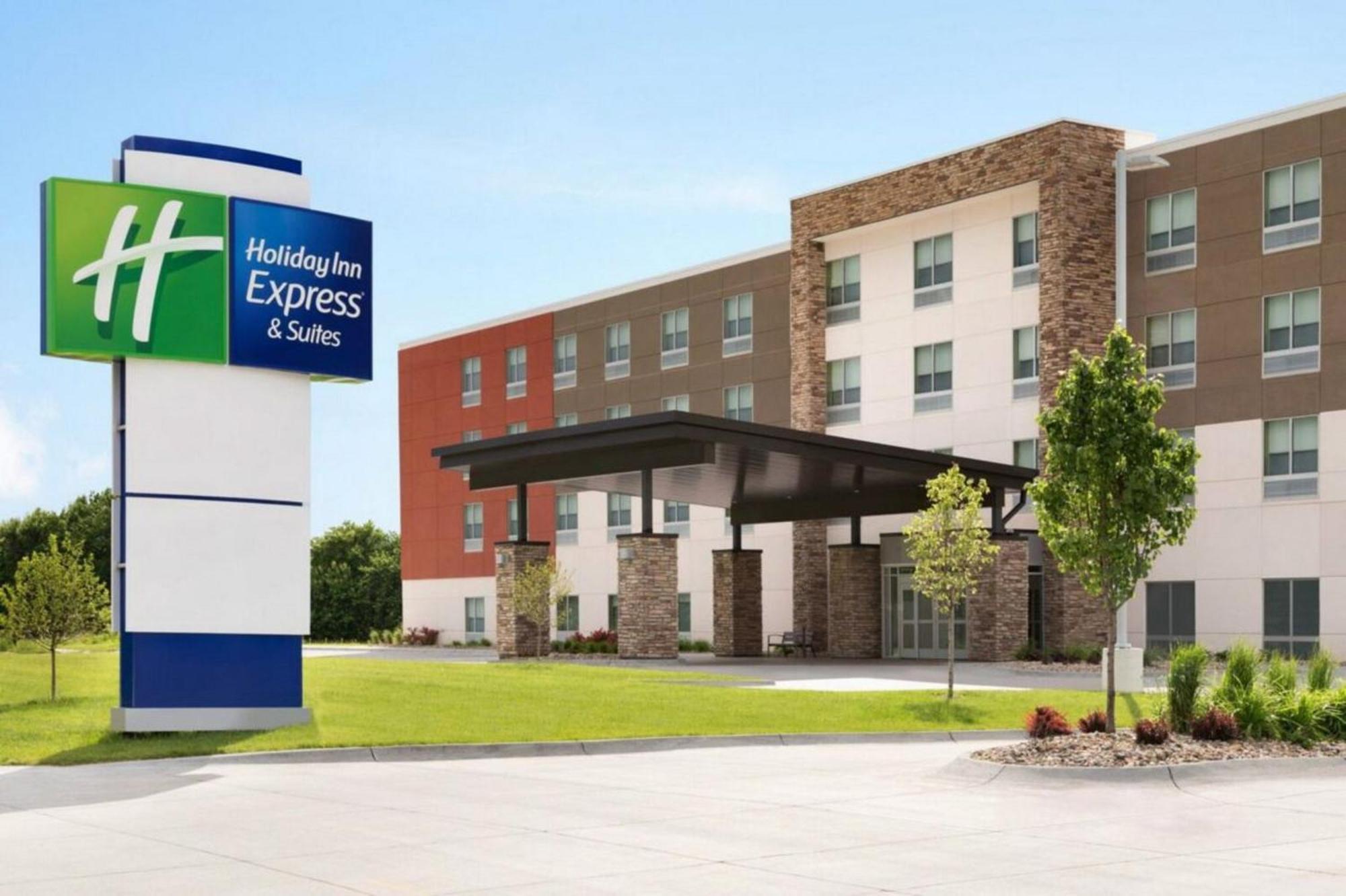 Holiday Inn Express & Suites Bessemer - Birmingham Sw By Ihg Eksteriør billede